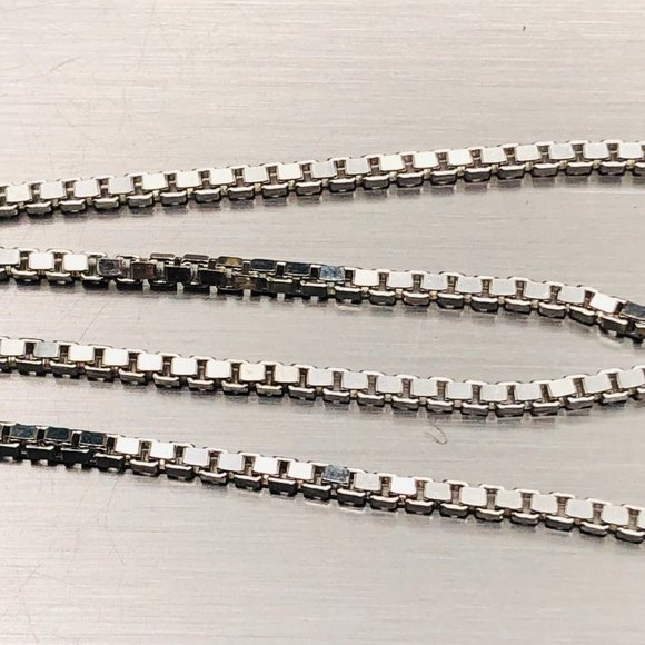 BBJ Sterling Silver 925, 16" Box Chain Necklace, Pink Agate Pendant, 8 Grams - Picture 9 of 14